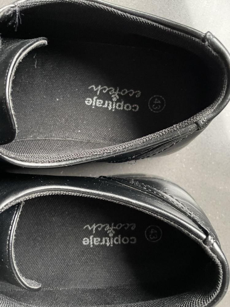 Sapatos academicos Copitraje tam 43