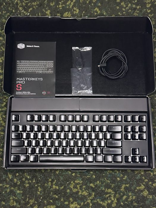 Klawiatura mechaniczna Cooler Master