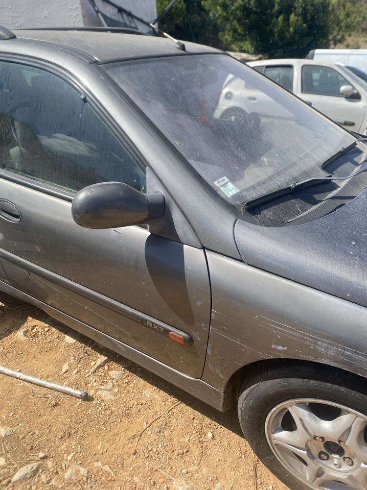 Carros renult laguna