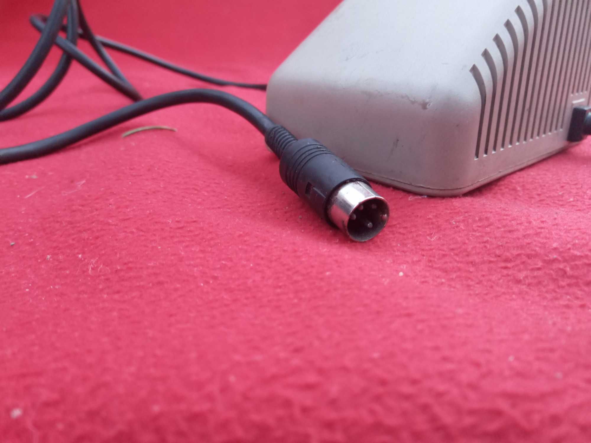 Commodore C 64 Zasilacz Transformator