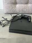 Konsola do grania ps4 slim