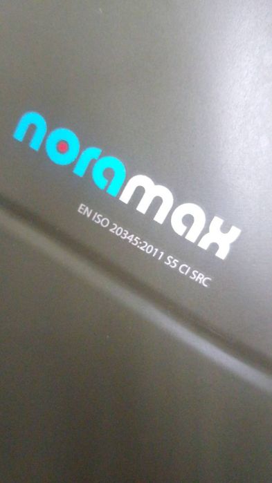 Гумові чоботи нові