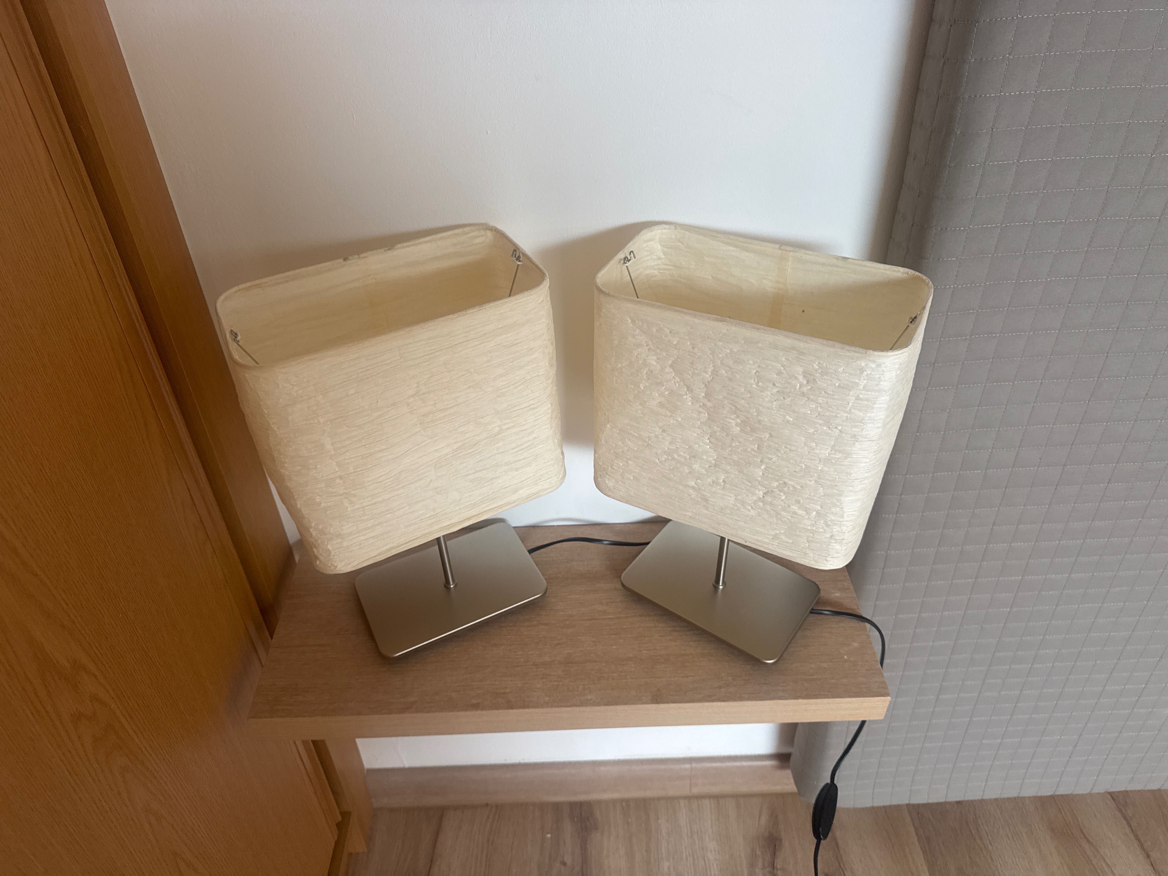 Conjunto de candeeiro de mesa.