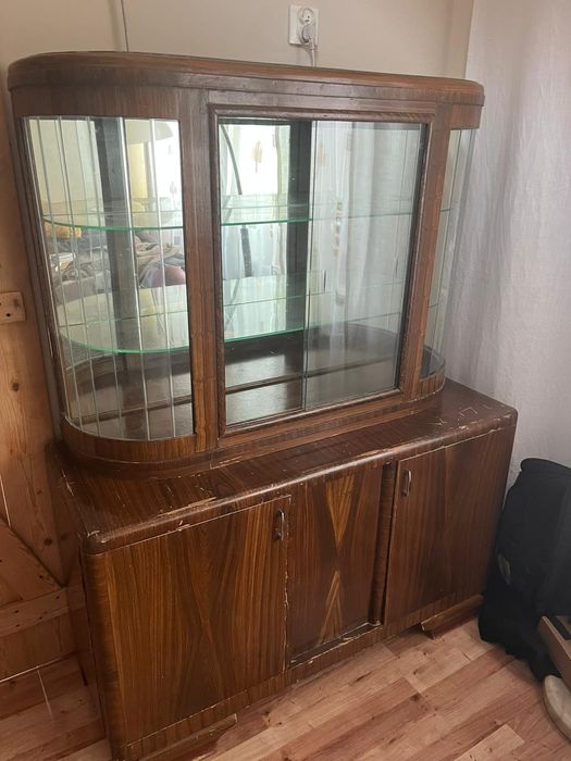 Kredens/witryna z PRLu