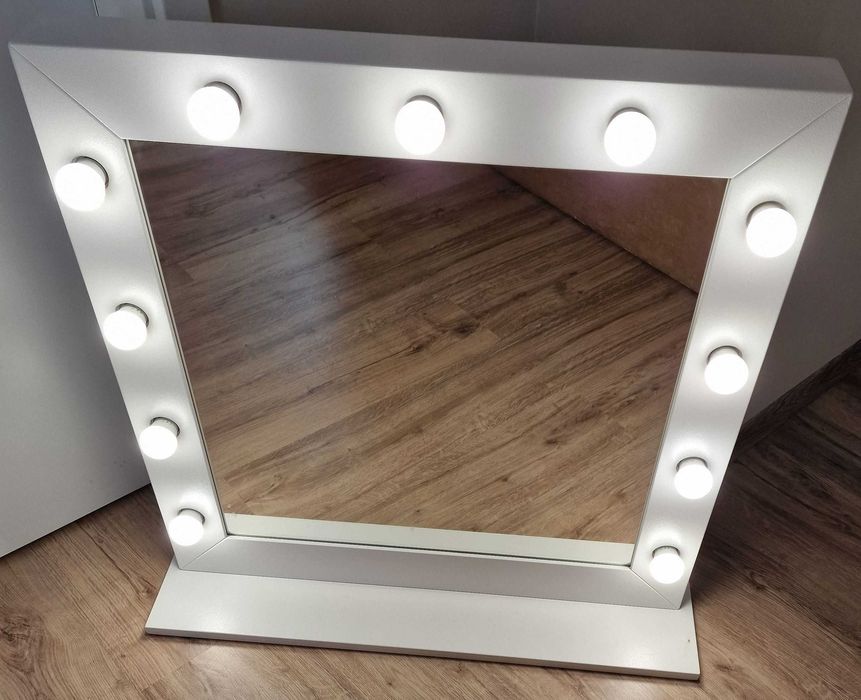 Lustro do wizażu make-up 80x80 cm białe