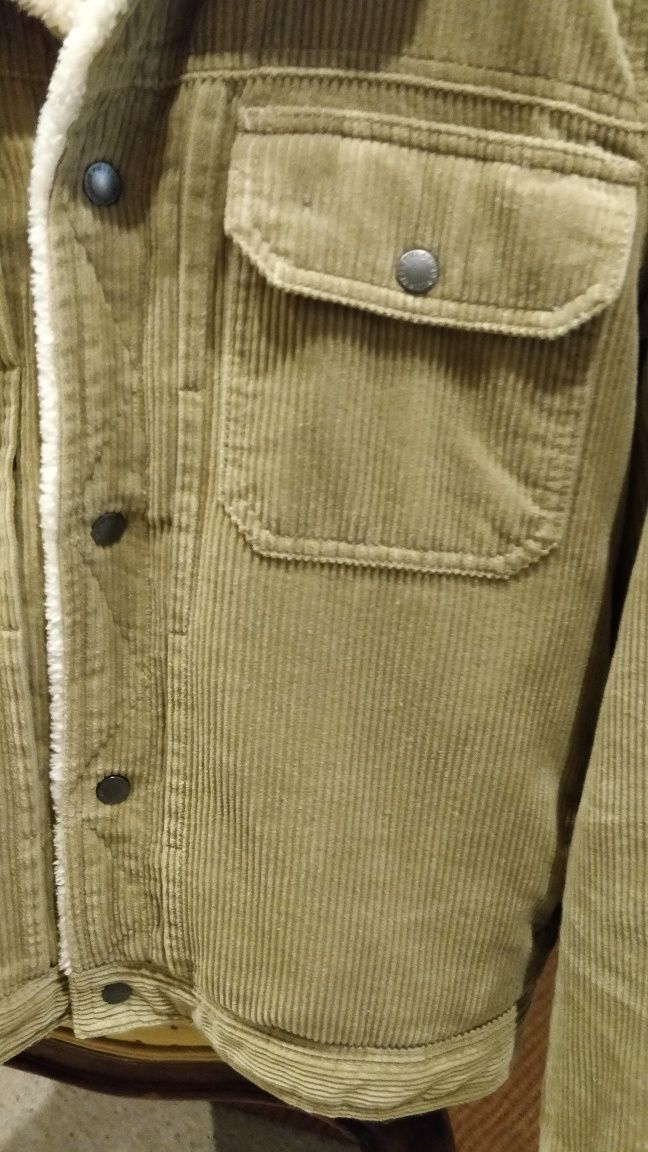 Casaco blusão Pull e bear