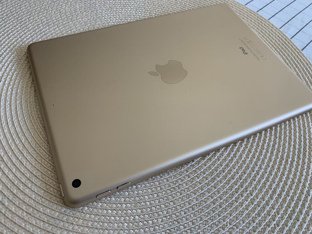 Okazja Ipad 5-ej generacji 32gb Gold stan idealny jak nowy