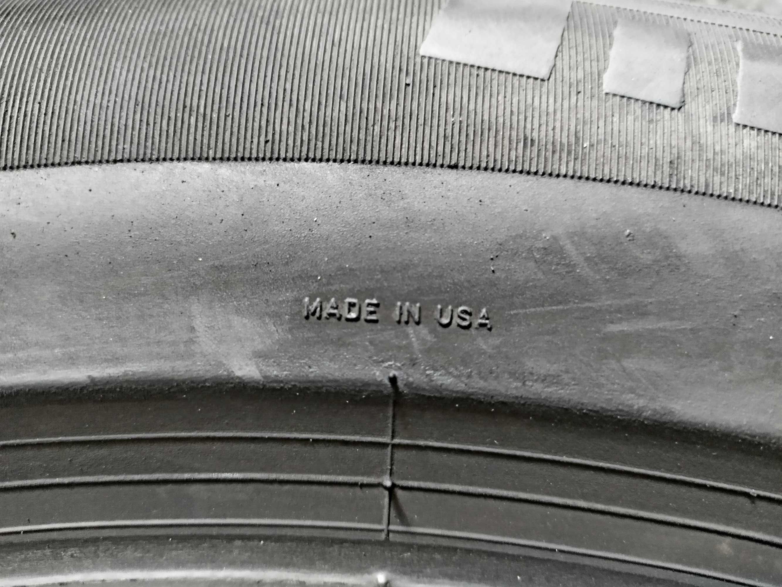 Шини Б/в 245.55.17 пара Pirelli