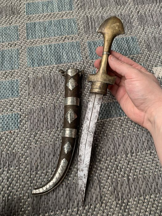 Кинжал  старинный восток_Серебро