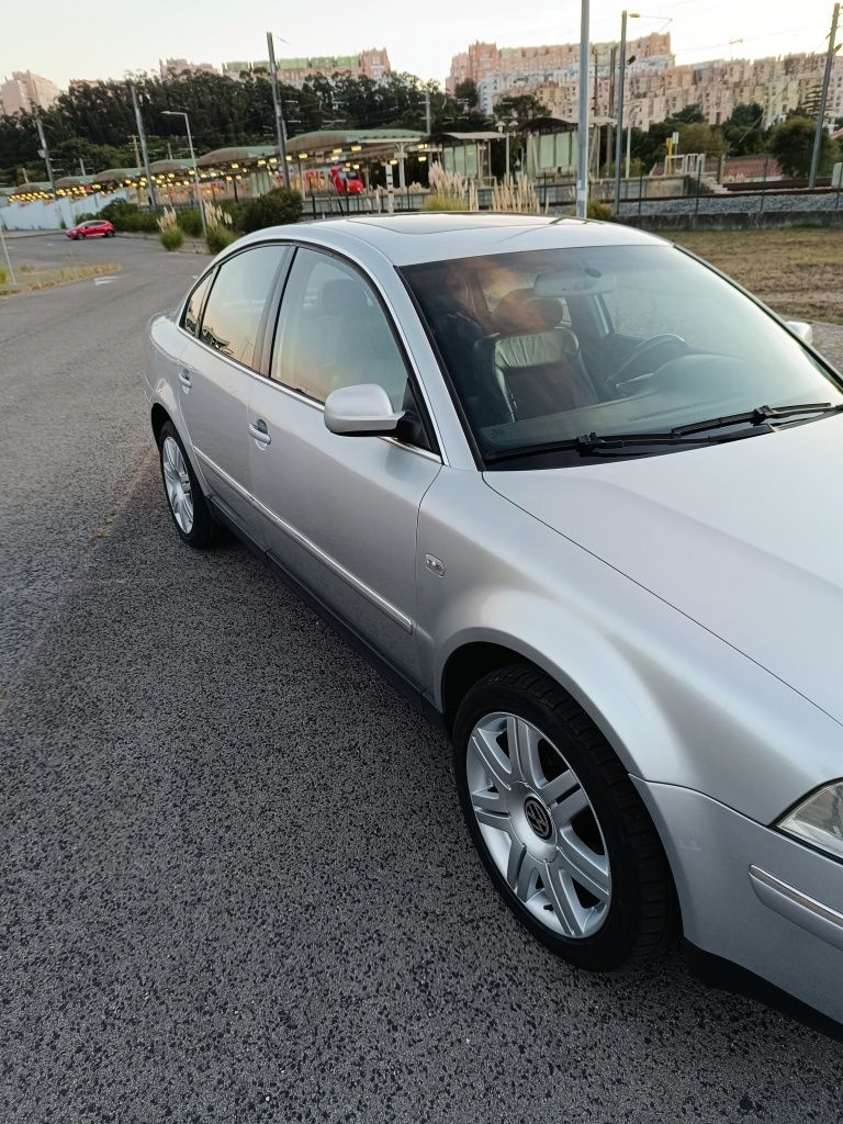 VW Passat Highline 1.9TDI 130cv - Nacional - 2002