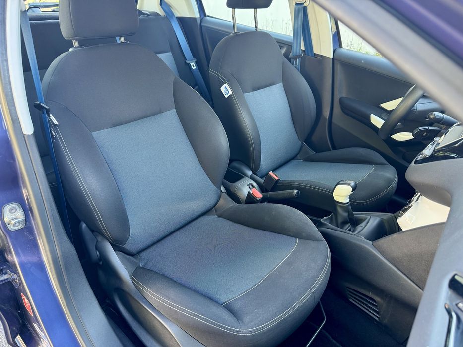 2017 Peugeot 208 like 1.2 puretech 85mil kms