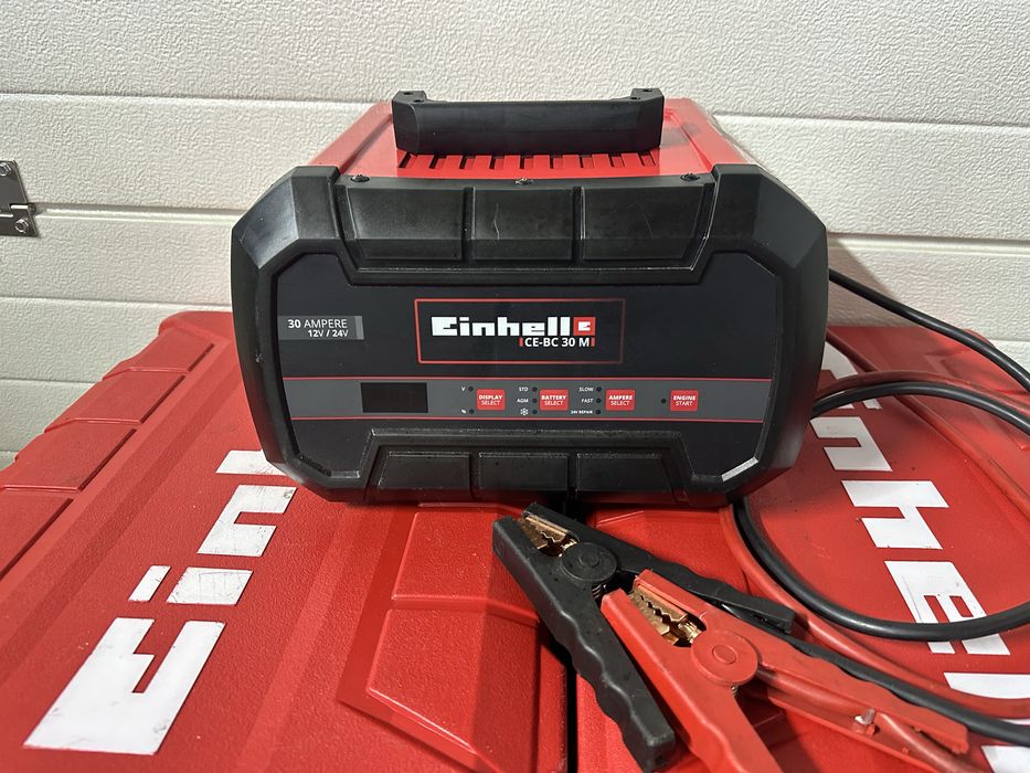 Заарядно-пусковий пристрій Einhell CE-BC 30 M