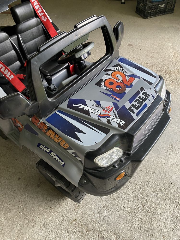 Jipe carro x-storm bravo FAMOSA 12V