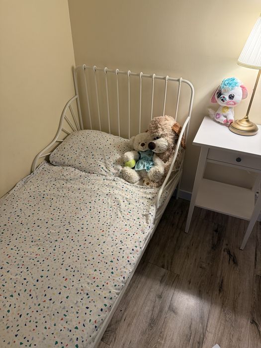 Łóżko dla dzieci minnen ikea z materacem do regulacji dlugosci
