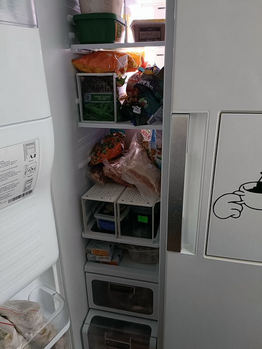 Sprzedam lodówkę samsung