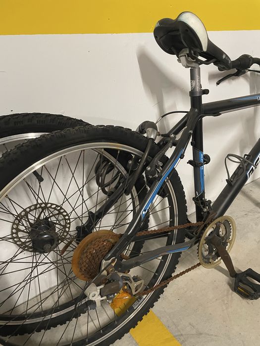 Bicicleta Berg usada para recuperar