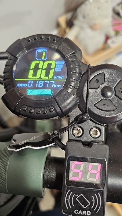 Hulajnoga elektryczna VSETT 8