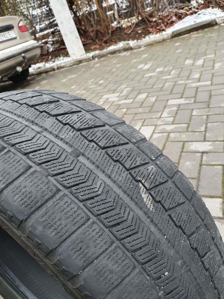 Зимова гума 1шт. Bridgestone Blizzak VRX 215 55 17