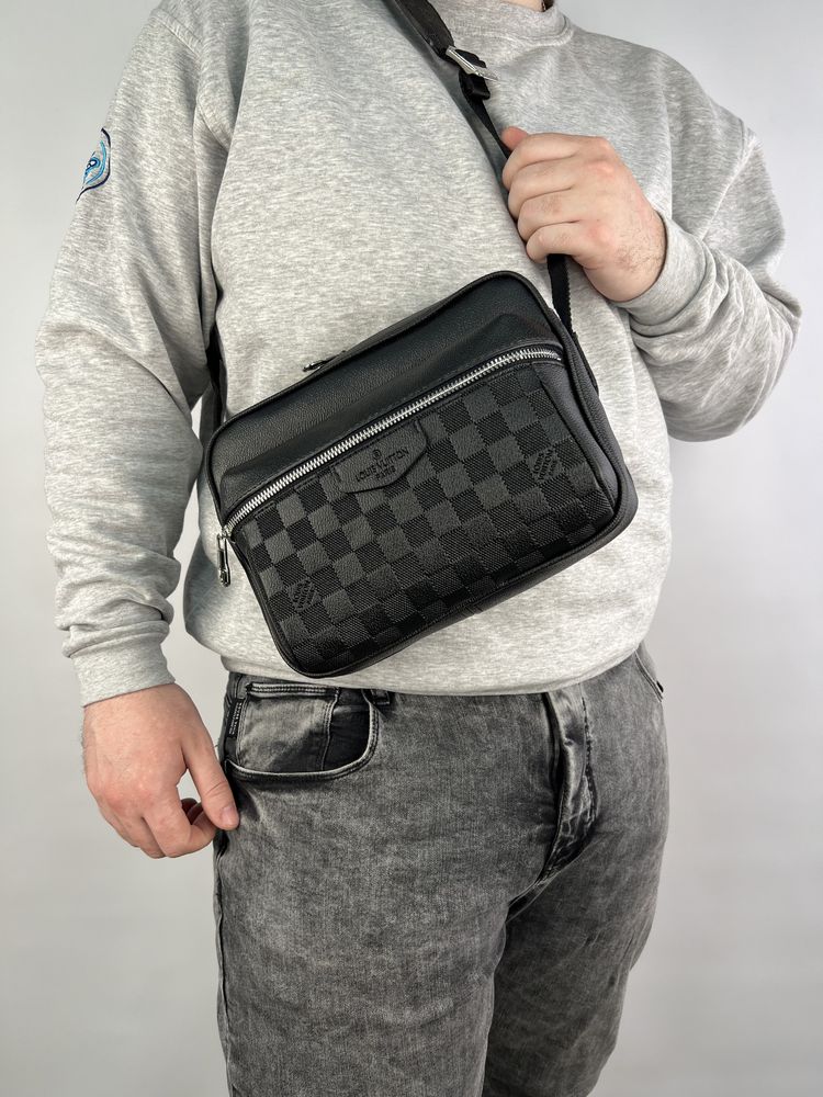 Чоловіча сумка месенджер- Louis Vuitton