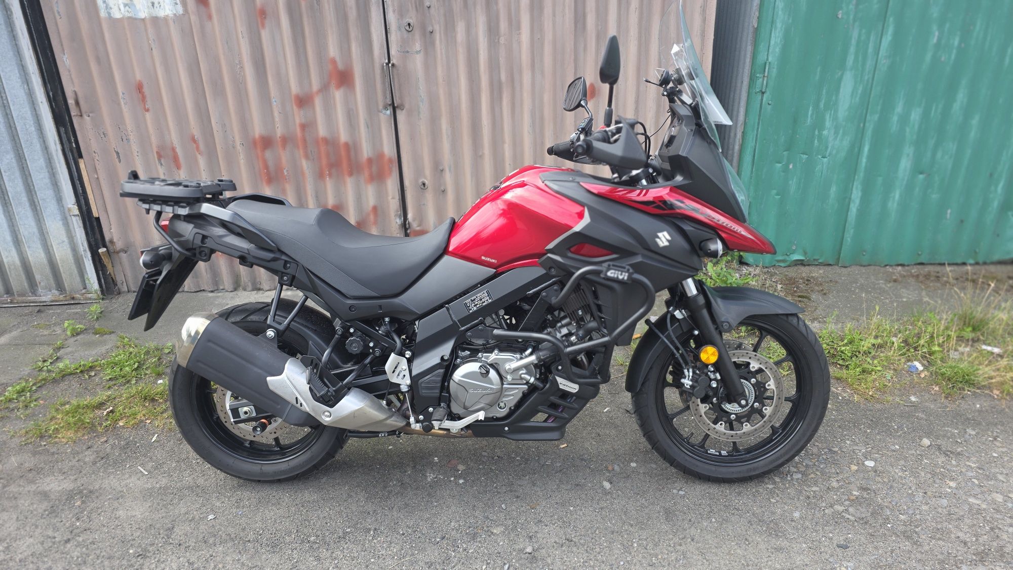 DL 650  V = STROM