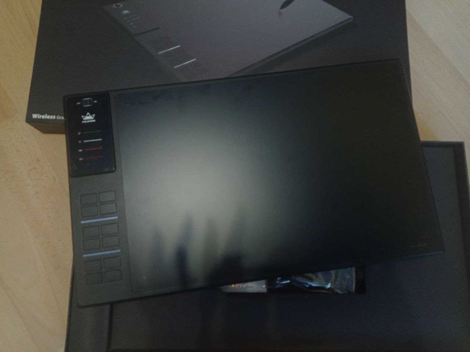 графічний планшет HUION WH1409 v1