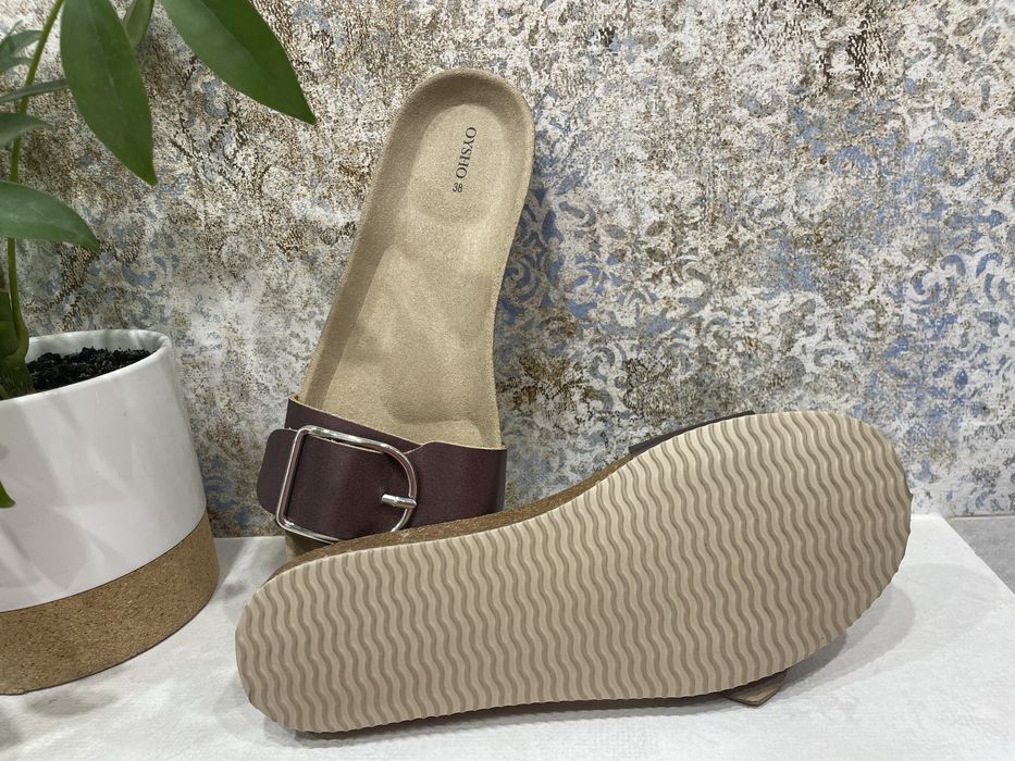 Klapki OYSHO - nowe, bez metki