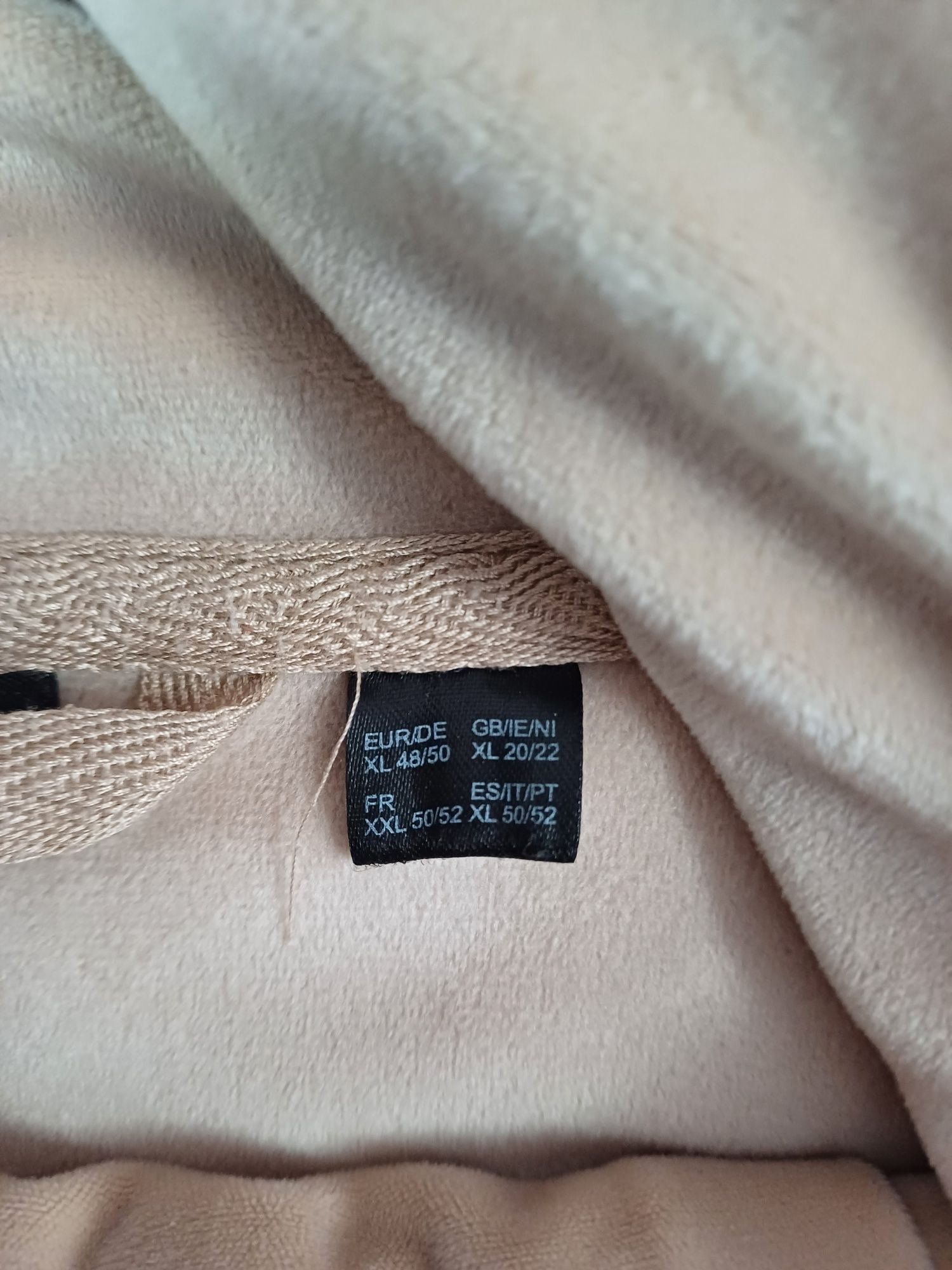 Dres welurowy 4XL 48-50 r