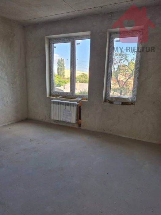 Продаж просторої 1,5 кім квартири в центрі Ужгорода