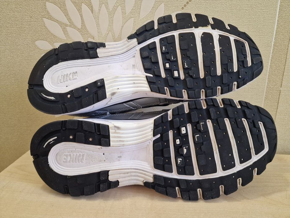 Кросівки Nike P-6000 оригінал розмір 37.5