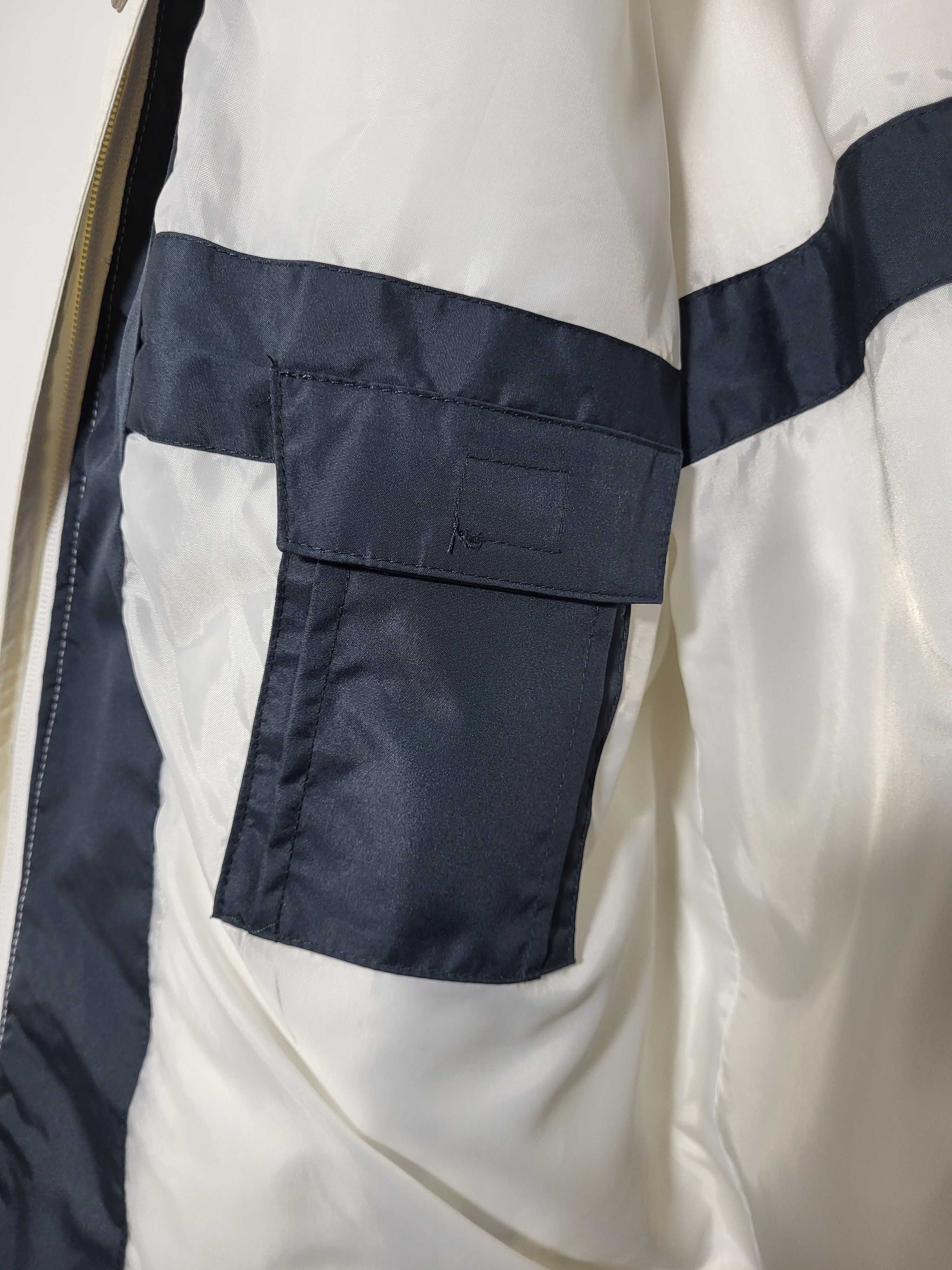 Kurtka damska wiatrówka Attention duża plus size jasna kaptur 42 XL 44