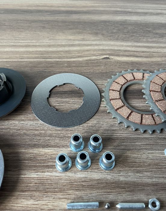 NOWE CZESKIE kompletne sprzęgło kosz tarcze sprzęgła JAWA 50 OGAR 200