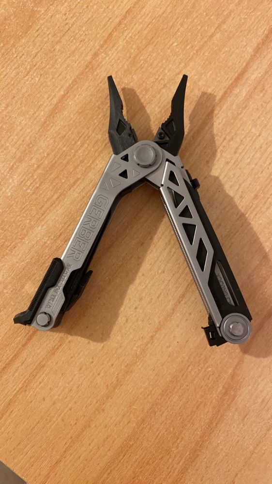 Sprzedam Multitool Gerber