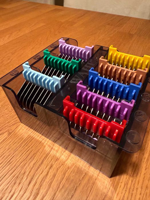 Nasadki firmy WAHL, MOSER ze stali nierdzewnej z kaseta