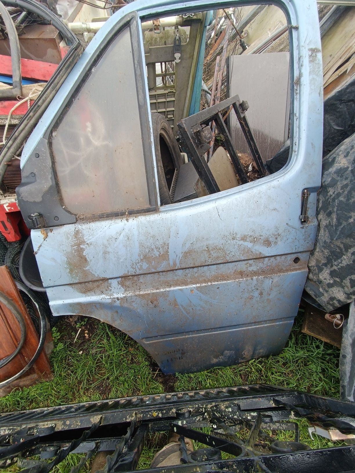 Mala capô e porta de carrinha Ford Transit