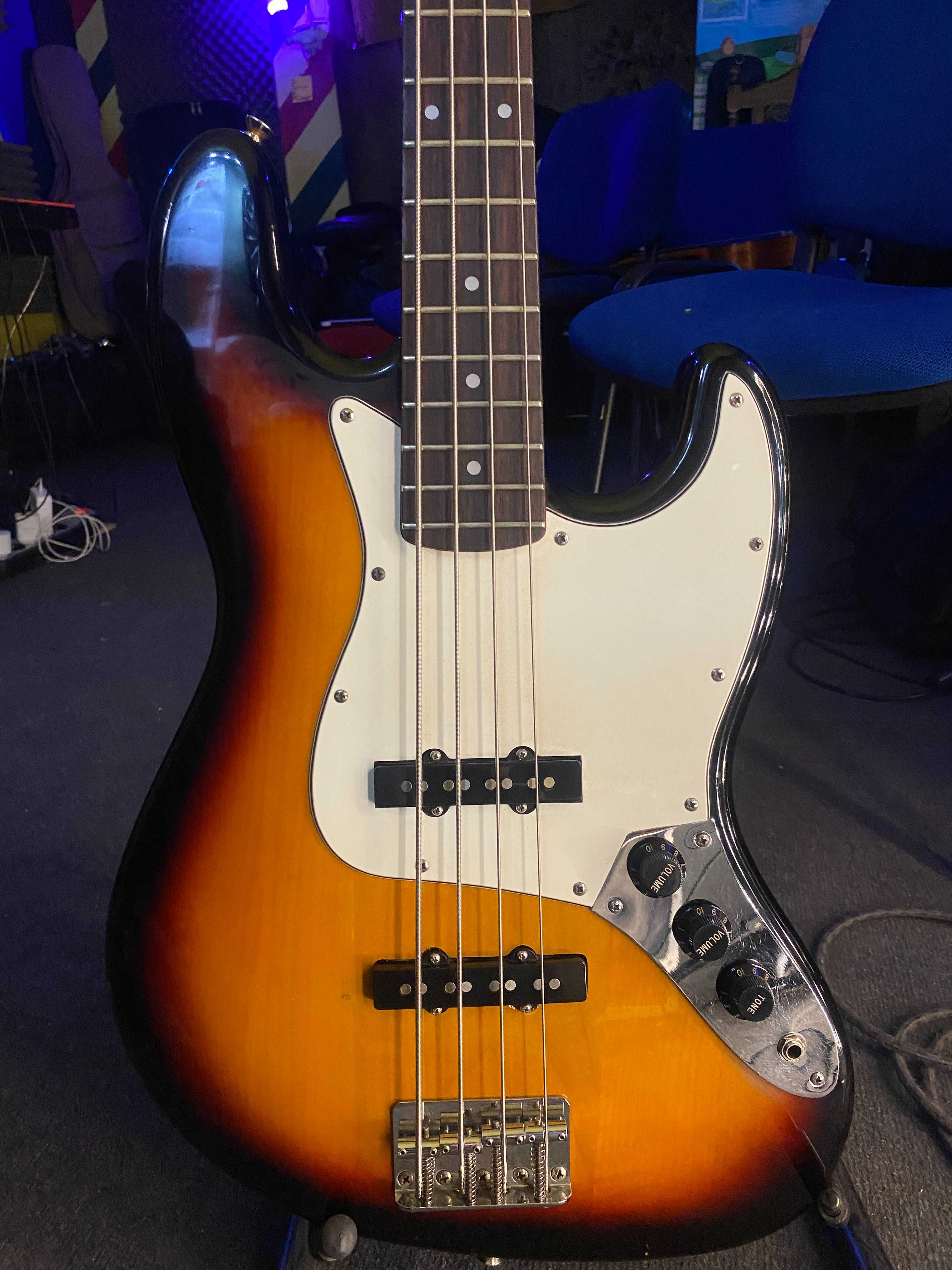 Gitara Basowa Fender Squier Jazz Bass MiK '97