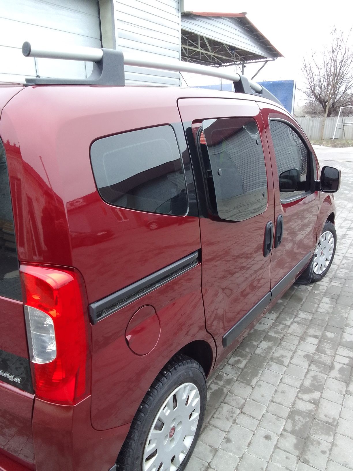 Автомобіль Fiat Gubo