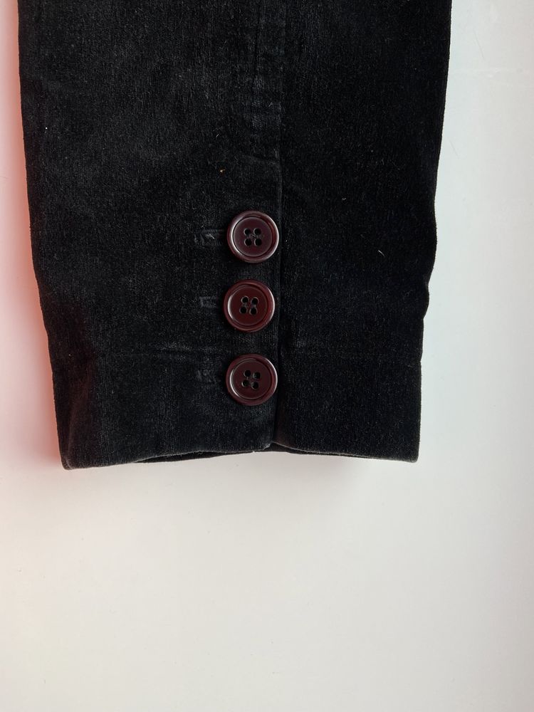 Жіночий велюровий чорний піджак OASIS, розмір М