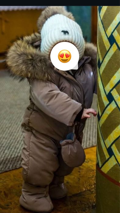 Продам комбинезон детский зимний очень красивий