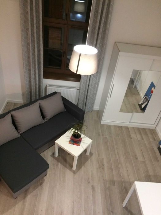 KAWALERKA W CENTRUM przy Komuny Paryskiej 72