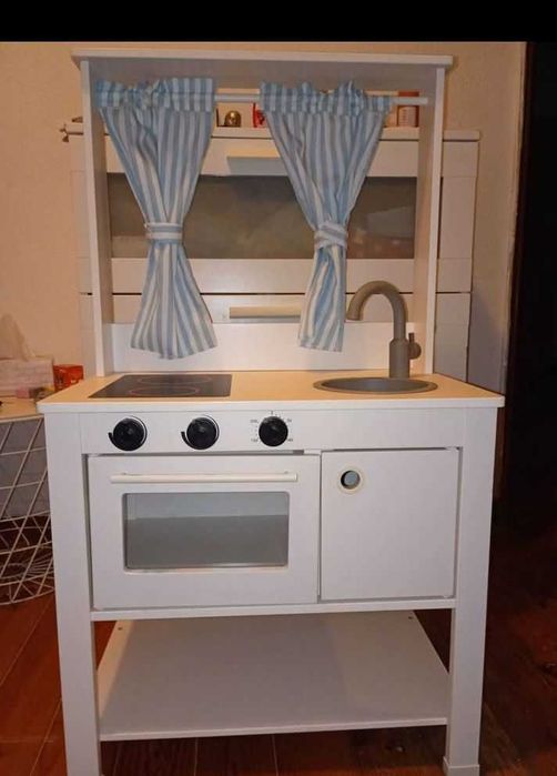 Cozinha infantil com acessórios