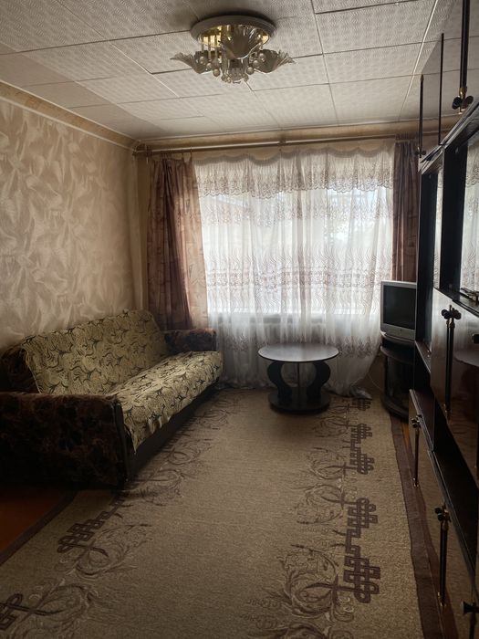 Продам 2-х комнатную квартиру в Чугуеве