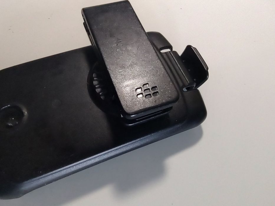Etui do telefonu BlackBerry czarne na pasek