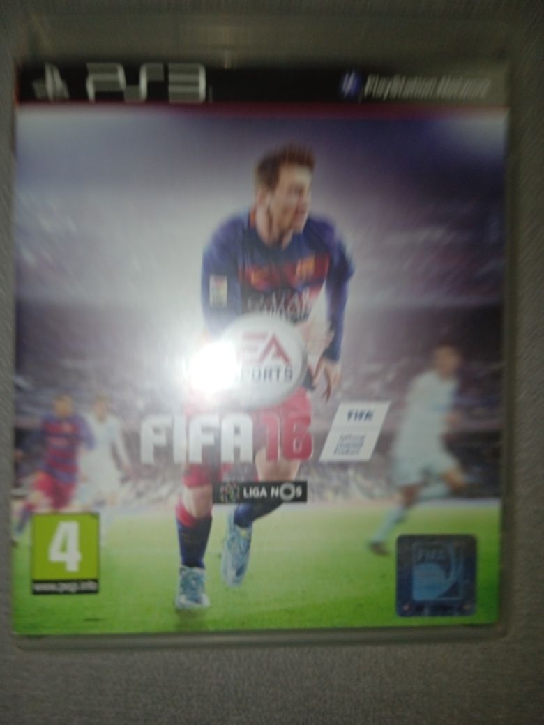 Ps3 Slim nova com 4 jogos