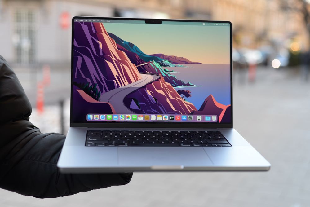 MacBook Pro 16'' M2 Pro 16/512Gb (MNW83) Apple Care +