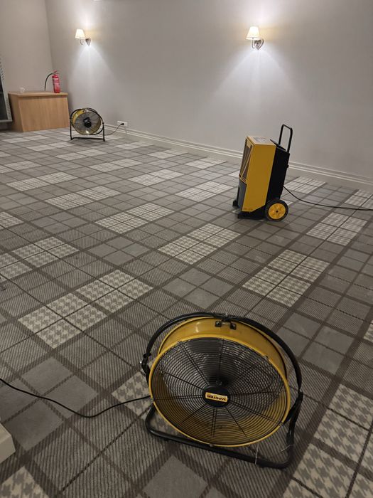 osuszacz powietrza wynajem osuszanie domów bezgotówkowo odwilżacz