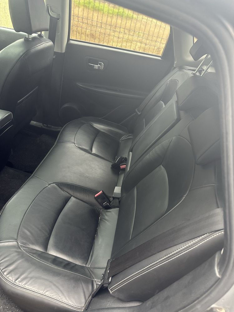 Nissan quasquai 2012