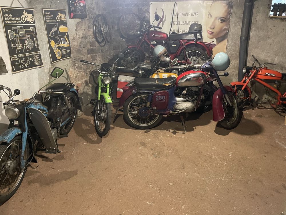 Komar 2352W orginalny  z węgier zarejestrowany