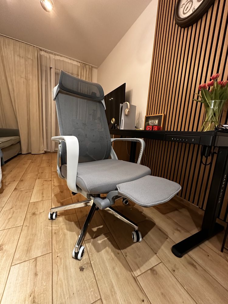 Fotel ergonomiczny Mark Adler Manager 3.6 Grey