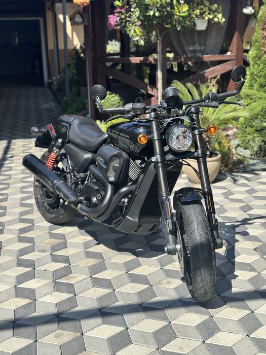 Harley davidson street rod 750