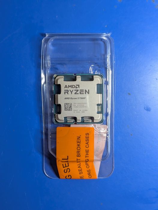 Amd Ryzen 5 7500f новий